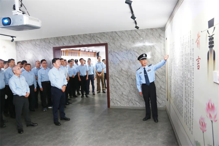 1662994420347211778.jpg 1662994420347211778.jpg